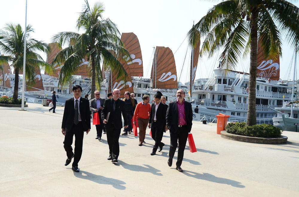 Paradise Sails Cruise Ha Long Luaran gambar